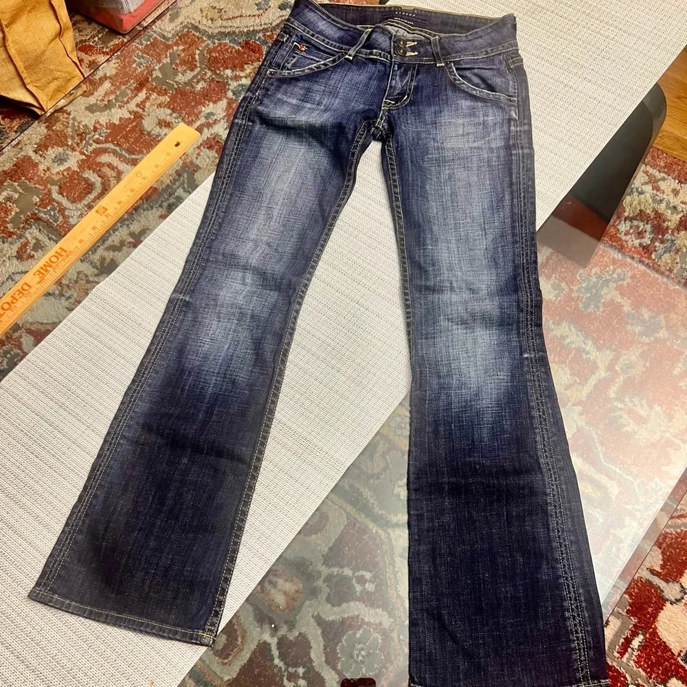 Hudson Jeans Women's Boot Cut in Dark Blue, size 24/29 , low rise